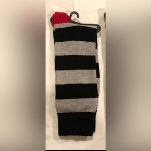 Bloomingdale's cashmere Black and Gray Striped with red heel Casual Socks